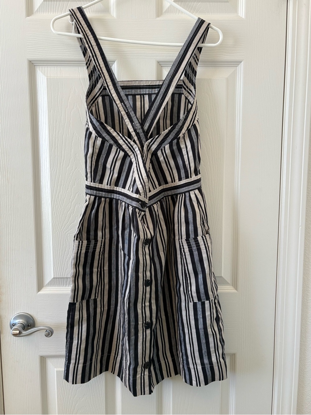 Madewell apron dress in black and grey vertical stripes, size 4 - Picture 4 of 8